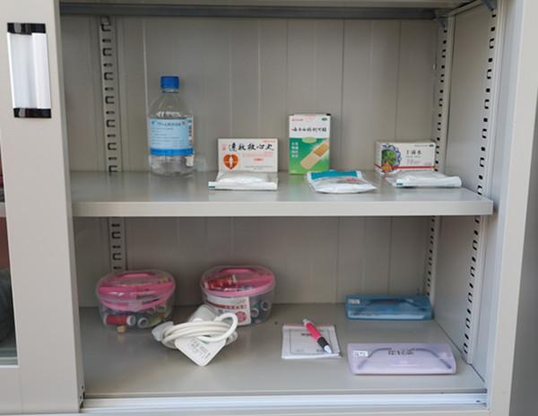 麒麟：“九有”标准 打造示范志愿服务站