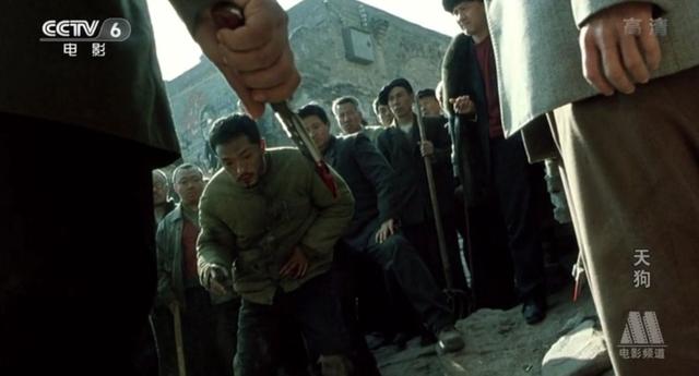 从富大龙被忽视的电影《天狗》，来看人性到底有多“恶”？