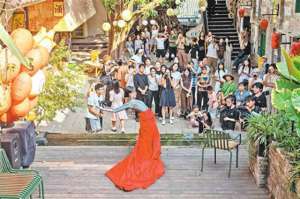 重庆演出公司(重庆演艺新空间“新”在哪里)