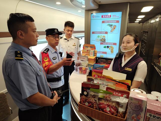 乘警老杜：二十年间220万余公里的平安守护