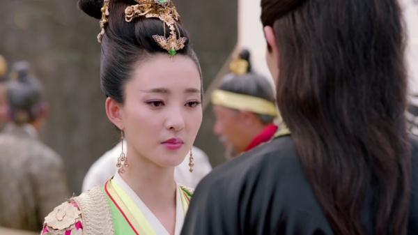 封神演义:妲己看到杨戬和小娥穿情侣装出现,内心崩溃和子虚暧昧