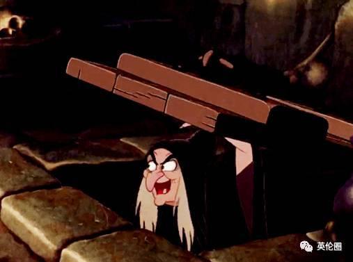 那些年被插头支配的恐惧!美国人黑起英国来太到位……