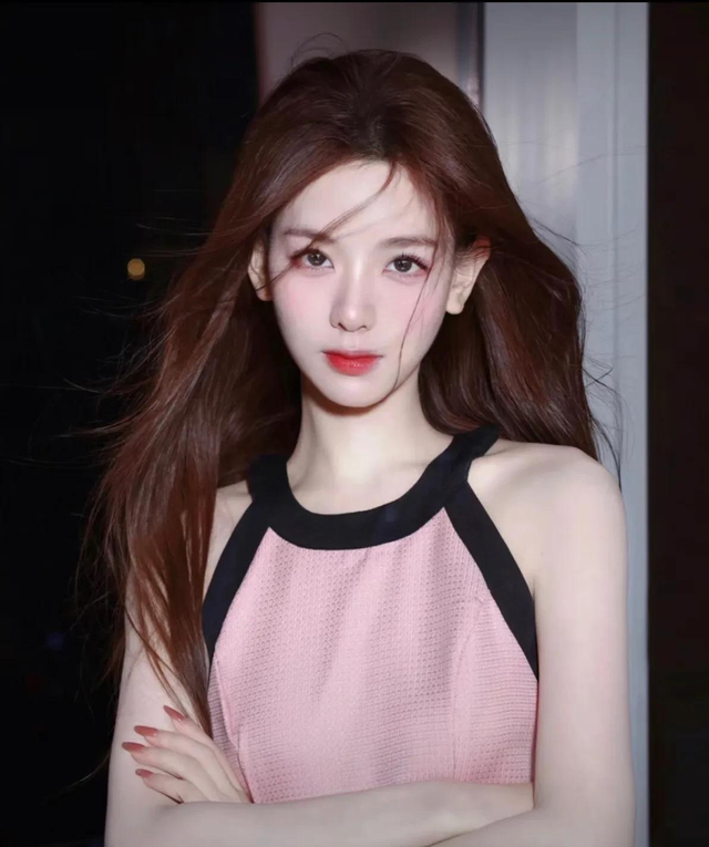 孙一宁线下活动“见光死”，跟直播间差距太大，还是美颜太强大了