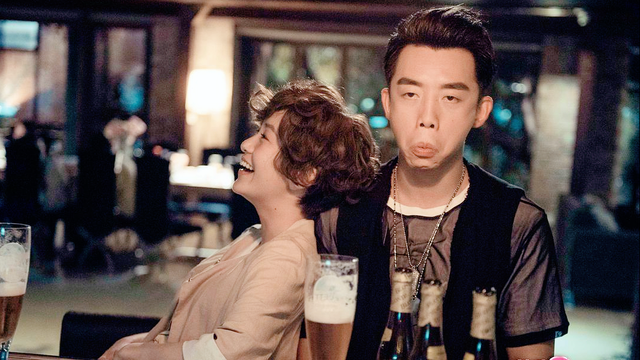 《前任系列》幕后，韩庚不是男主首选，与罗米拍的吻戏却被删减