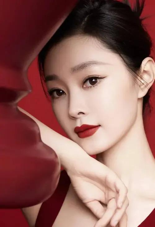 盘点那些在各自的赛道发光发热的演员们