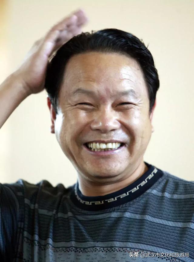 《都市茶座》原班人马，原来一直在胜利街等你！