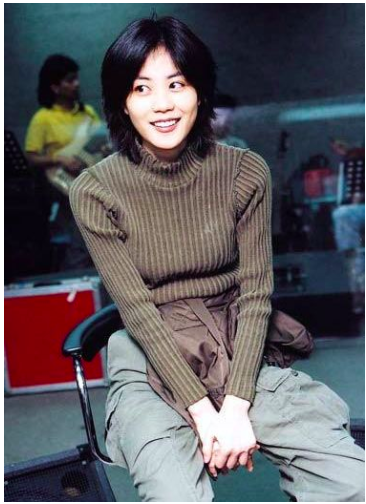 王菲15岁改名，言承旭本名廖洋震，炎亚纶安以轩伍佰其实都姓吴