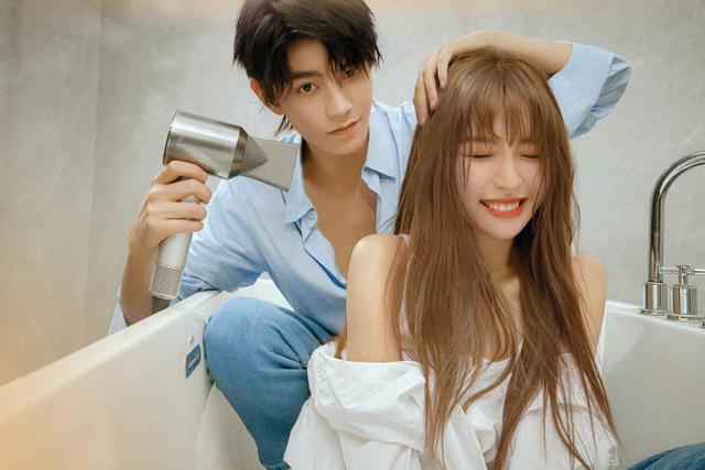 放弃吧，甜宠剧真的教不会你谈恋爱