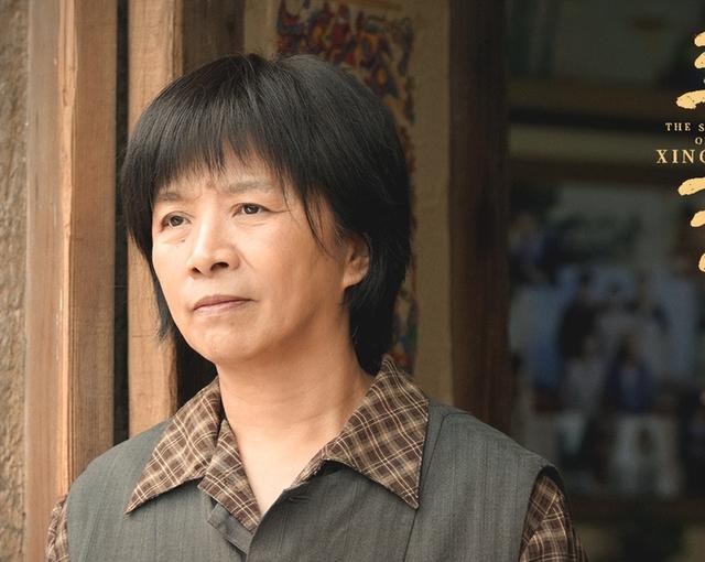 迟蓬：和倪萍是好闺蜜，与丈夫相爱40年，如今因《小巷人家》爆红