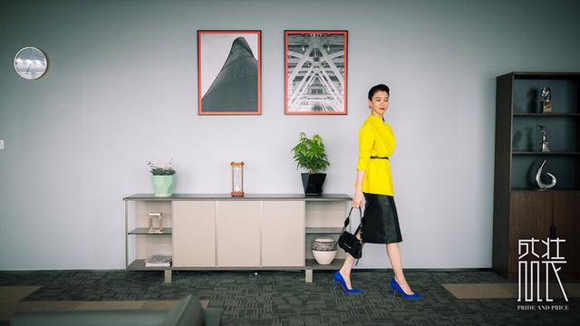 职场悬疑剧《盛装》今晚开播 宋佳袁咏仪交锋胜负难分