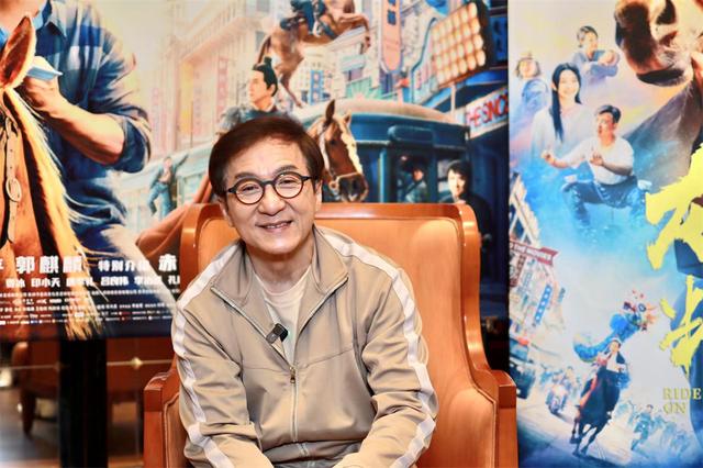 专访｜69岁成龙：我现在还能打，是个奇迹