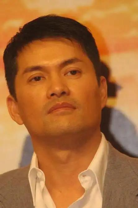 一婚娶周海媚，二婚娶邝美云，三婚娶北大亿万富婆，吕良伟凭啥？