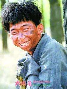 牟兴区(24年，从“第一丑星”到身价过亿，他的人生剧本有多离谱？)