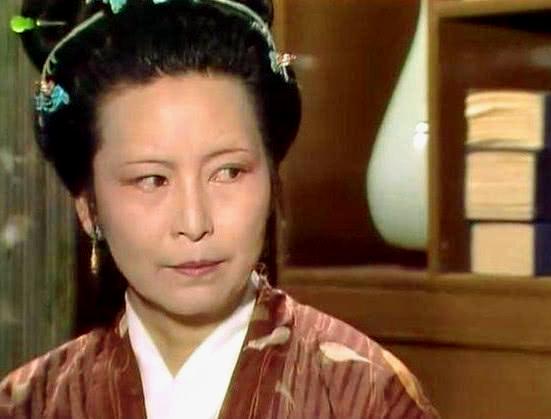 红楼梦的怪现象：遍地是二爷，到处藏续弦，背后是何玄机？