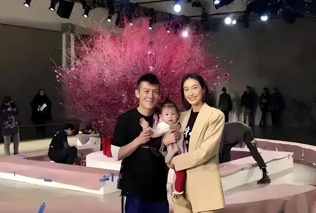 从华谊董事妻子到陈冠希的老婆，让浪子回头的秦舒培，有何魔力？