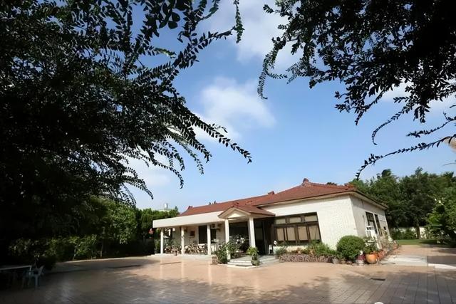 台湾亿万富豪杀死3个孩子，带妻子钻进焚化炉，亲手灭门是为何？