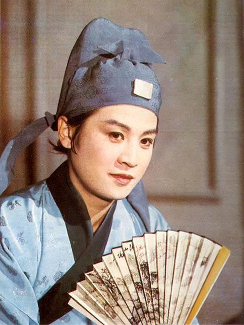 红楼梦的怪现象：遍地是二爷，到处藏续弦，背后是何玄机？