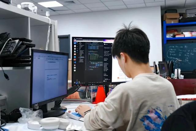 大工人拜年必备语录.zip