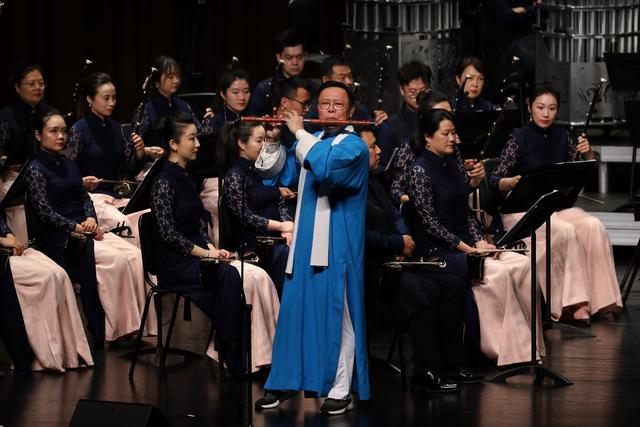 乐评｜谁家玉笛暗飞声，散入春风满沪城