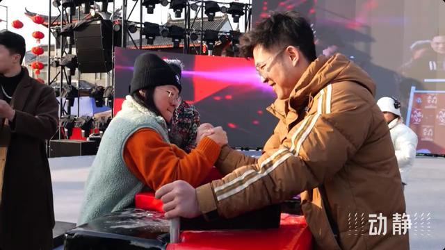 百名大力士聚贵州，比比谁的手腕更有劲