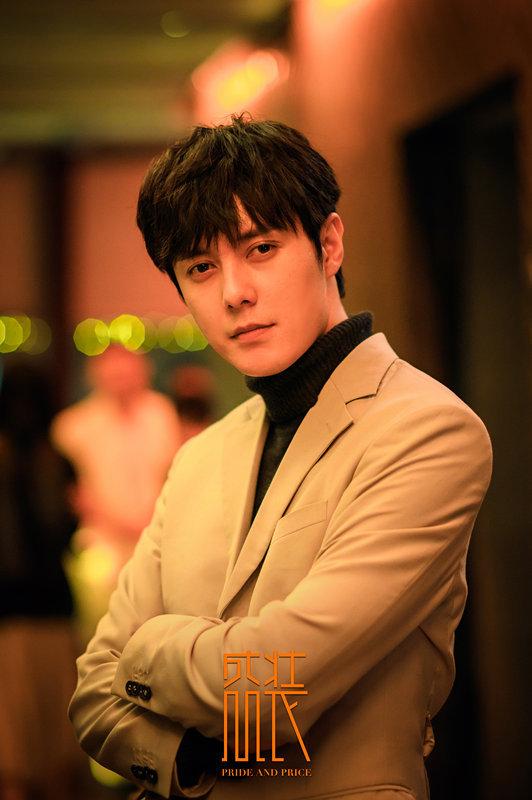 职场悬疑剧《盛装》今晚开播 宋佳袁咏仪交锋胜负难分