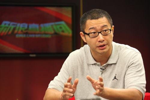 盘点国内篮球6大解说：马健是铁杆詹密，杨毅吸金能力最强