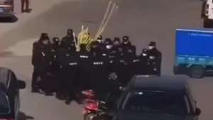 强夺(南通市容管理人员强夺甘蔗不顾老人哭喊？官方：启动调查)