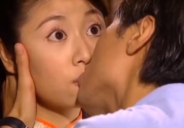 把三观按在地上擦,影视剧极品“绿茶”,林有有只能排倒数