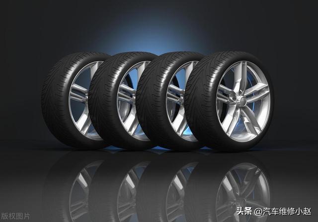 轮胎买德国马牌还是倍耐力，哪个好？从品牌与性能看选择