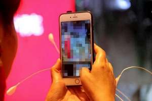 在线看成人网站(世界排名第一的成人网站，月访问量将近50亿成人网站为何关不完)