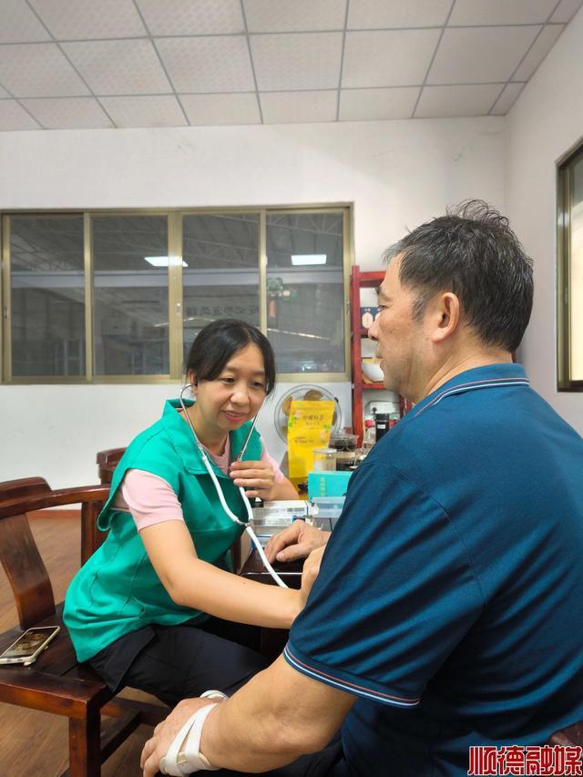 顺德医生故事丨你们的点滴努力，汇成了巨大合力