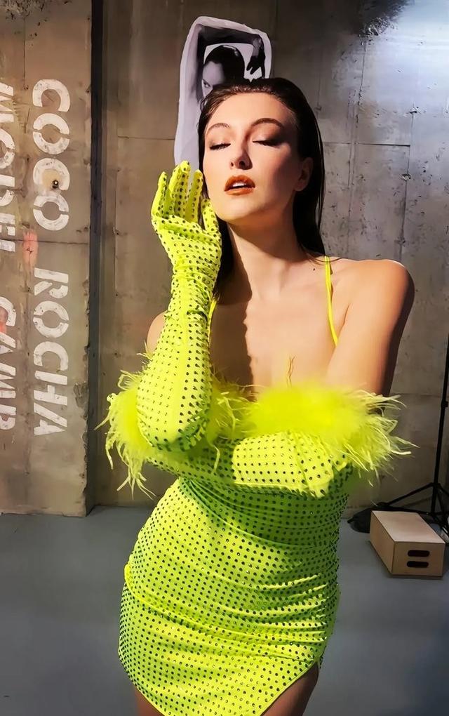 回顾美国网红女星,雷切尔皮佐拉托RachelPizzolato图片集锦