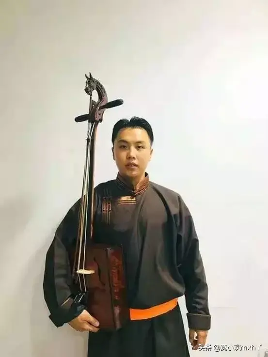 PS搞笑恶搞:求大神把女朋友p的更女神一些。