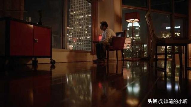 浅析美国科幻电影《她》中人工智能的“具身化”叙事