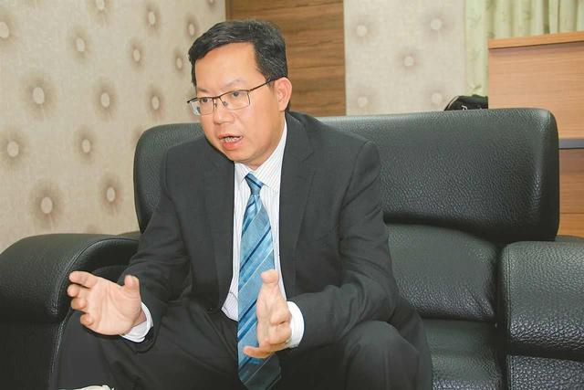 错误估计输掉台北！蔡英文提前下达动员令，苏贞昌走遍全台拼辅选