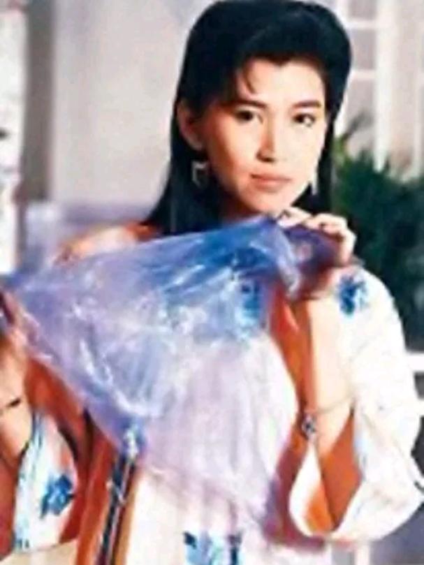 《凶榜》里身怀鬼胎的女主，最悲情的港姐，车祸被男友抛弃后因病