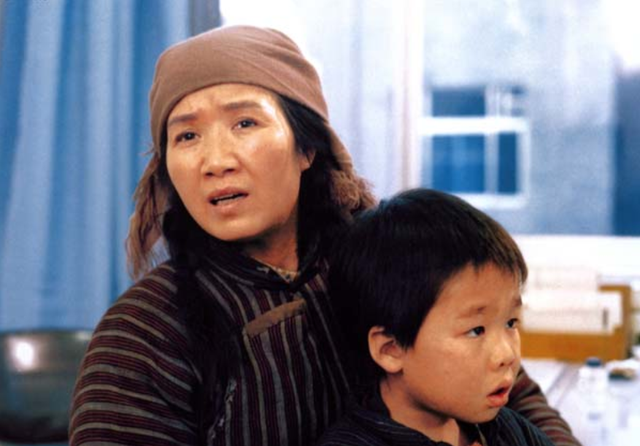 曹翠芬：与丈夫恩爱53年,为演戏一生没要孩子,78岁的她过得幸福吗