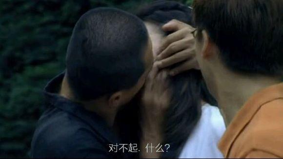 女大学生误入“泥潭”,却患上人质综合症,结局令人咋舌...