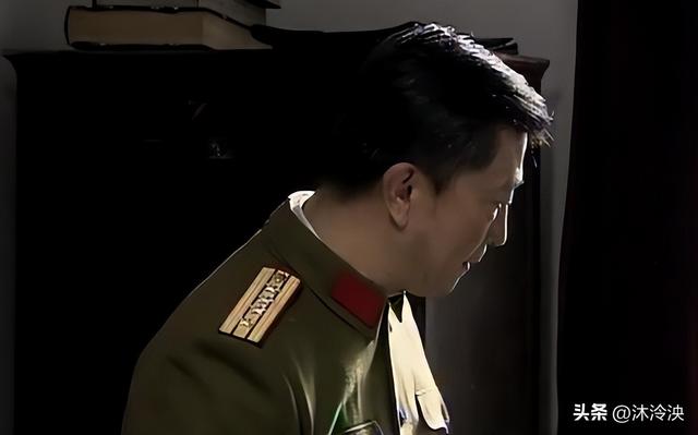 三刷《亮剑》：才懂成为俘虏的常乃超，为何能当上高级指挥系教员
