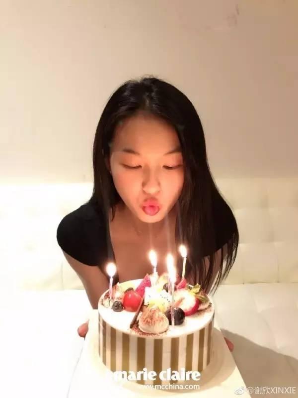 谢欣是谁?一个没有百度百科的girl,竟然要走维密大秀了!