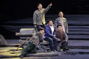 马向阳下乡(十二艺节｜《马向阳下乡记》聚焦扶贫，夹带泥土芬芳来上海)