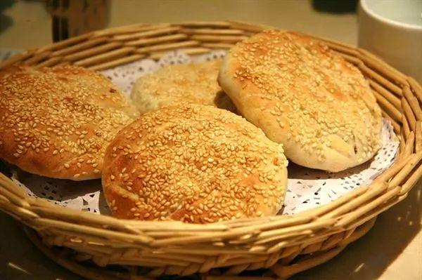 唐鲁孙｜故都的早点