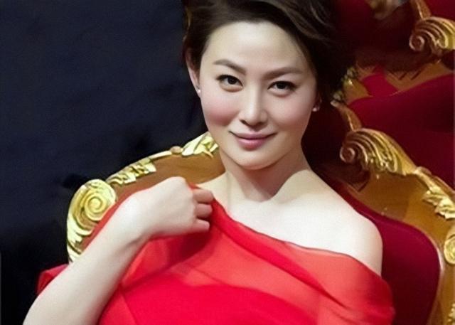 26岁爆红,因戏与丁海峰传绯闻,“潘金莲”王思懿如今怎样了?