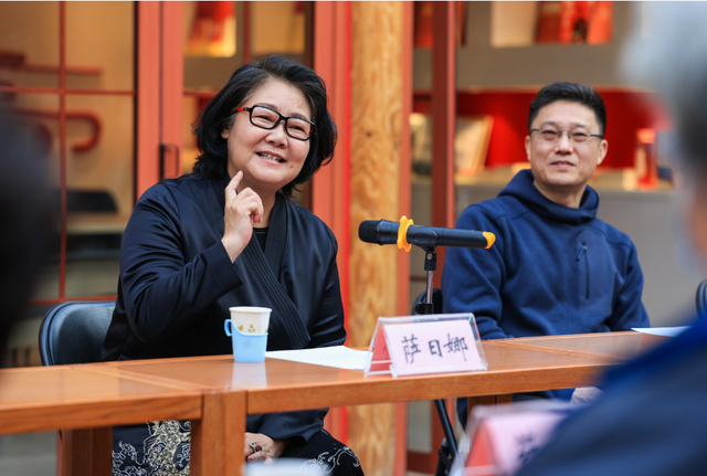 《情满九道弯》，原型就在这儿！萨日娜讲述北京胡同情缘