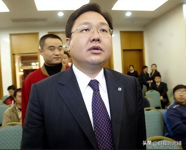 田海蓉丈夫徐明:28岁成富豪,44岁狱中病逝,今15岁女儿显成熟