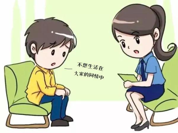 父去世母失踪、被烫伤被寄养……这个孩子现在怎样了？