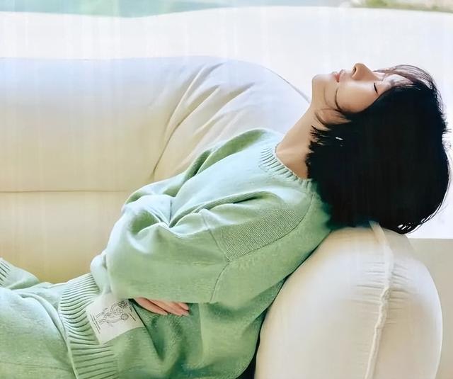 赵丽颖,那个从新还珠格格晴儿角色走进大众视野,到花千骨爆火,