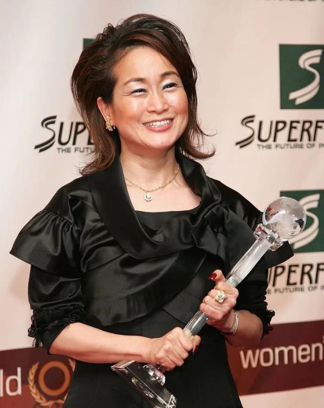 韩流教母李美敬：被三星家族踢出家门后，把韩流捧进了奥斯卡