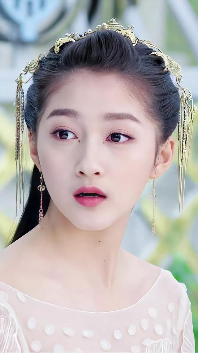 九州天空城:白庭君换了风天逸的命数与易茯苓再无交集