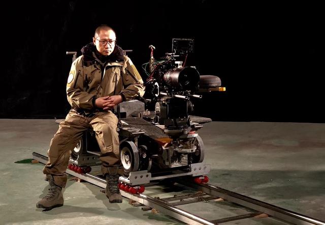 导演吴有音出新书《沙海无门》 同名影视剧即将推出